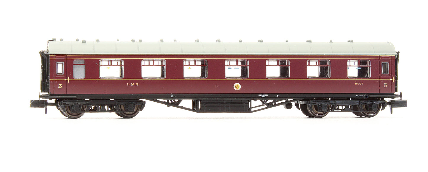Pre-Owned Stanier Vestibule Third Coach LMS Crimson Lake '9457'