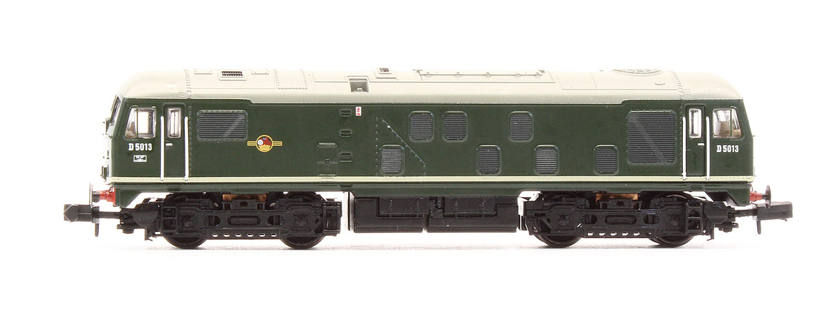 372-976 Pre-Owned Class 24 D5013 BR Green Diesel Locomotive