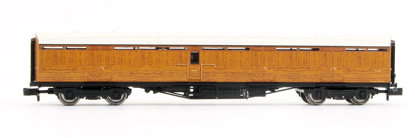 Pre-Owned Thompson Full Brake Coach LNER Teak (Exclusive Edition)