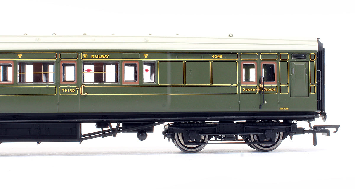 Pre-Owned R4300B SR Maunsell 6 Compartment Brake Coach '4049'