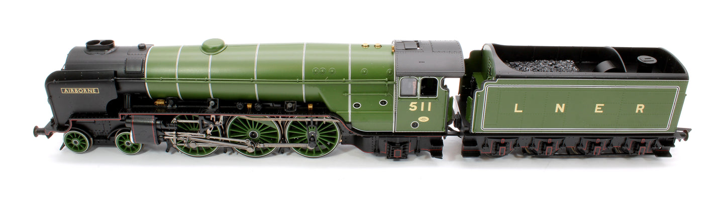 LNER Thompson Class A2/3 4-6-2 LNER Apple Green 'Airborne' 511 Steam Locomotive