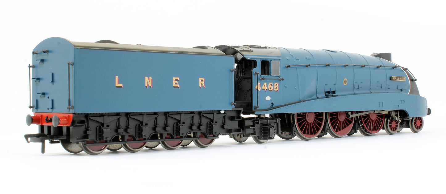 Pre-Owned 31-952 A4 4468 'Mallard' LNER Garter Blue With Valances Steam Locomotive