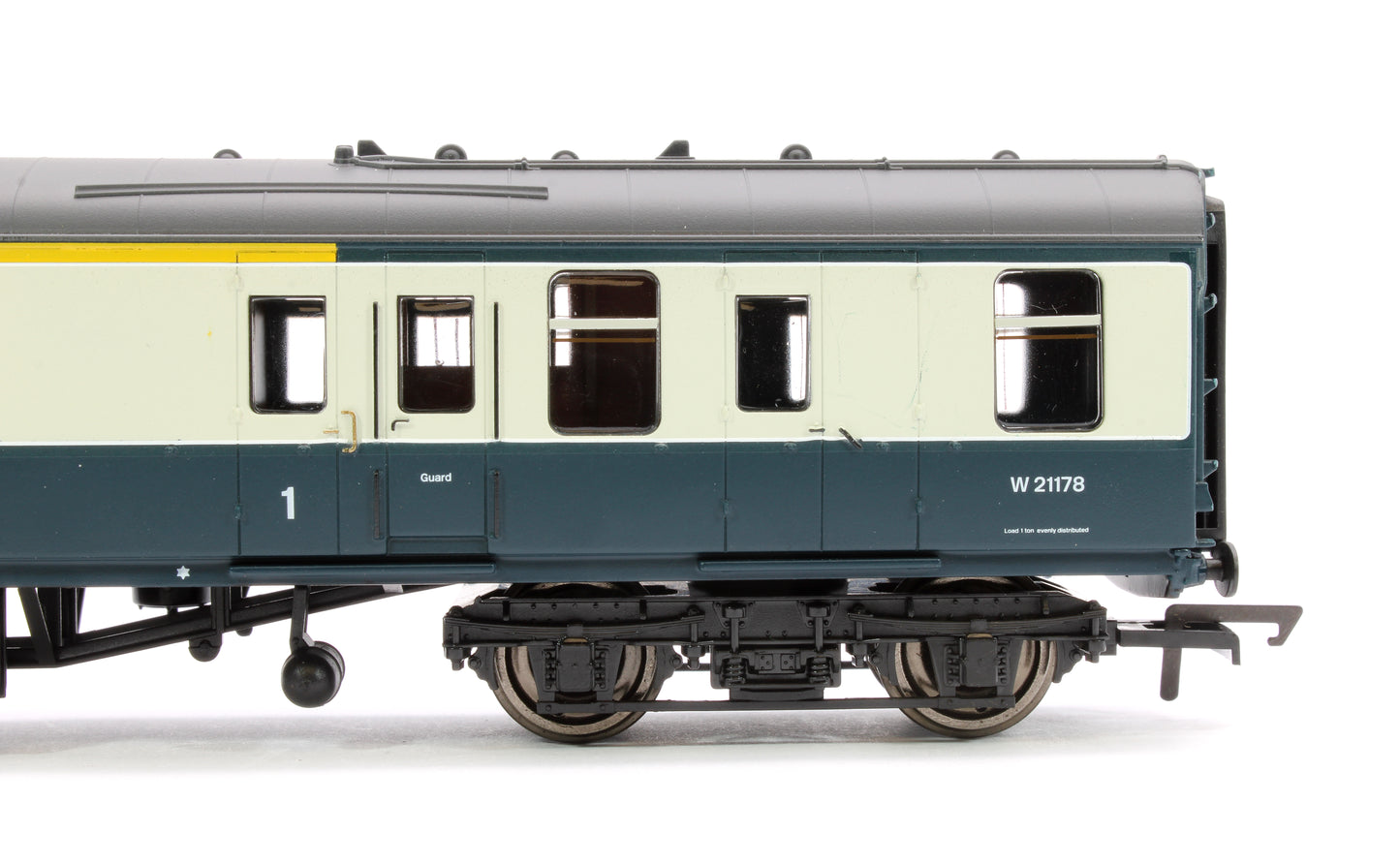 Mk1 Brake Composite Corridor BR W 21178