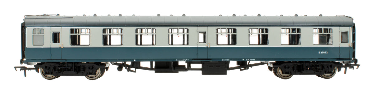 Pre-Owned 39-025C BR Mk1 Corridor SK Blue/Grey