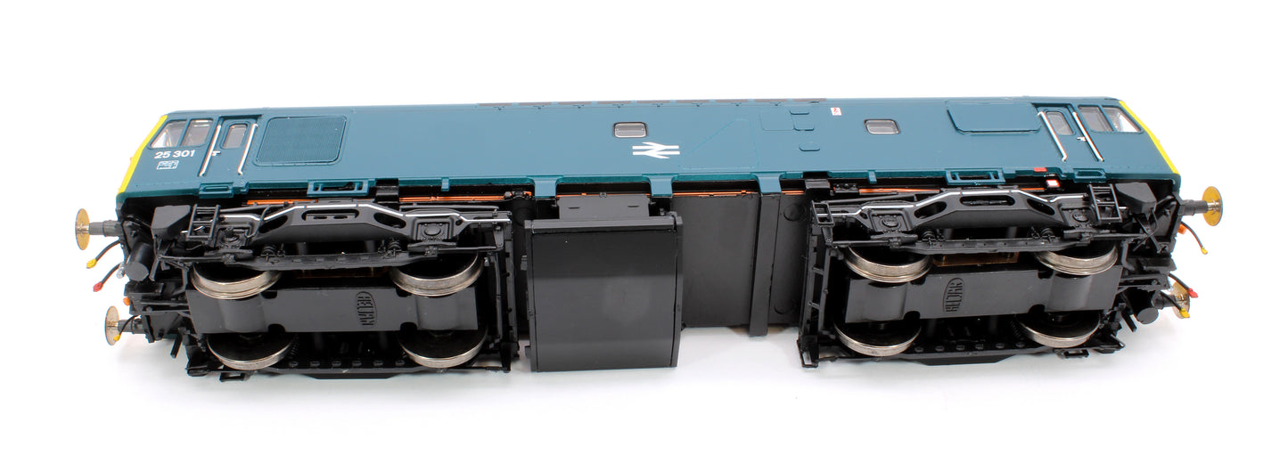 Pre-Owned Class 25 BR Rail Blue 25301 (domino headcodes) Diesel Locomotive