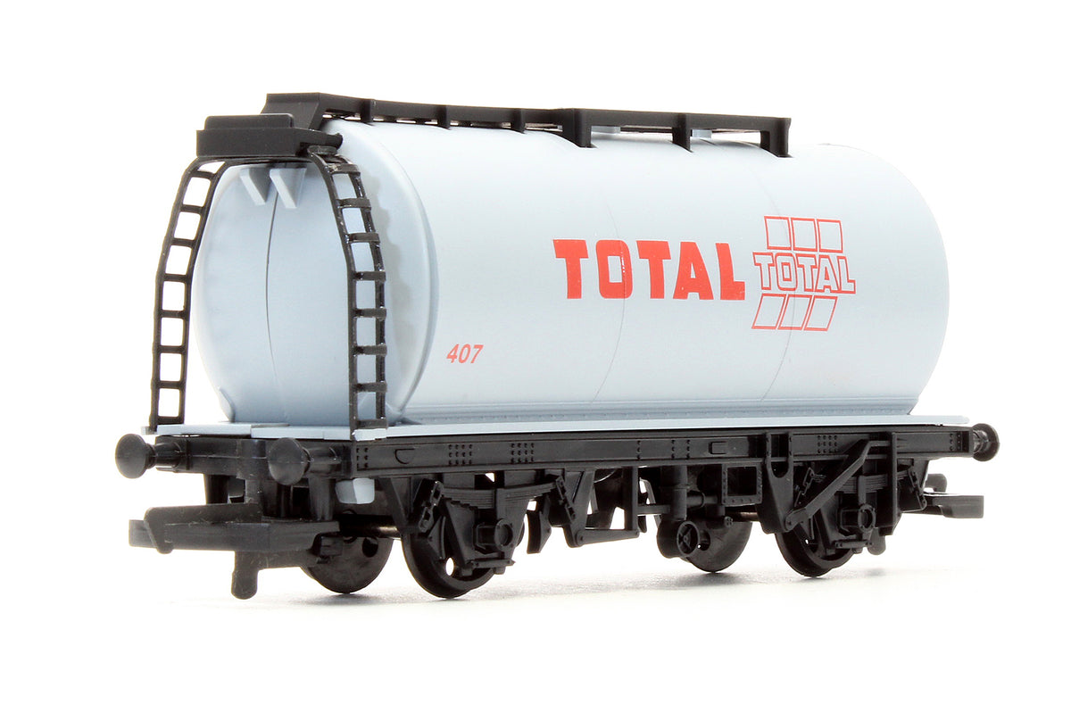 Pre-Owned RailRoad Set Of 3 'Total' Tank Wagons