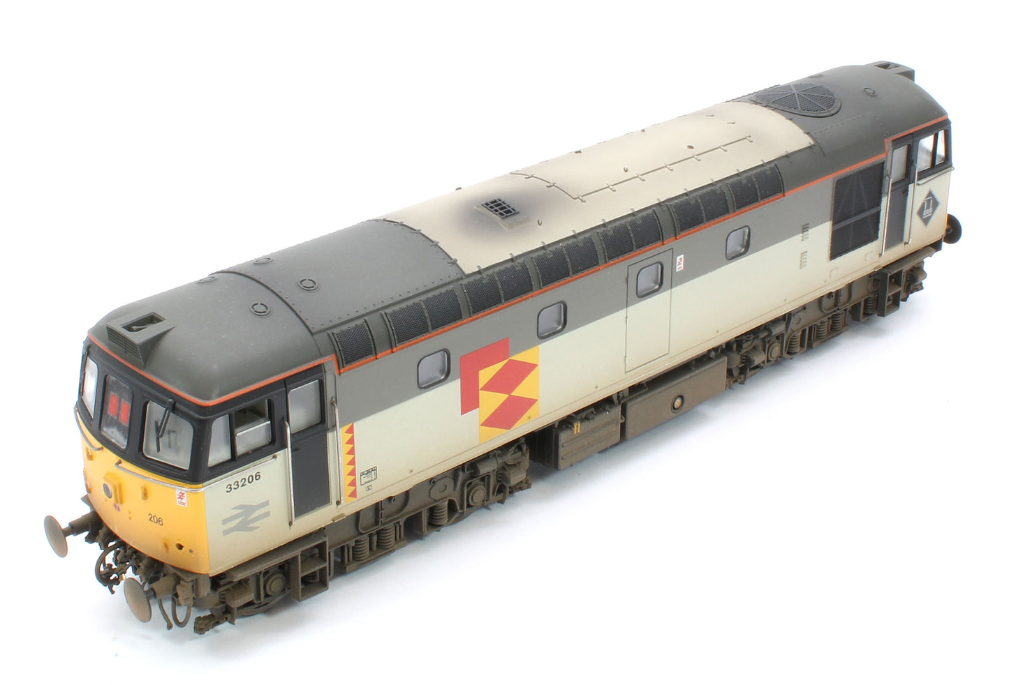 3337W Bespoke Weathered Railfreight Distribution Class 33206 Diesel Locomotive