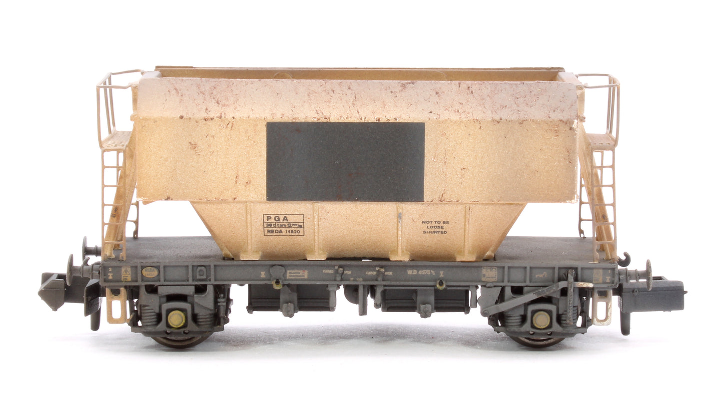 Custom Weathered Set of 3 PGA 51T Hopper Wagons (White with Patch)