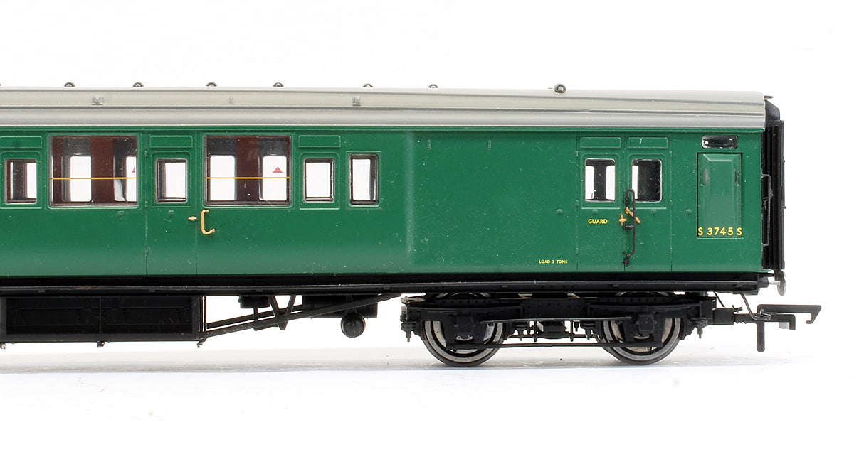 Pre-Owned BR Maunsell 6 Compartment Brake Coach '3745'