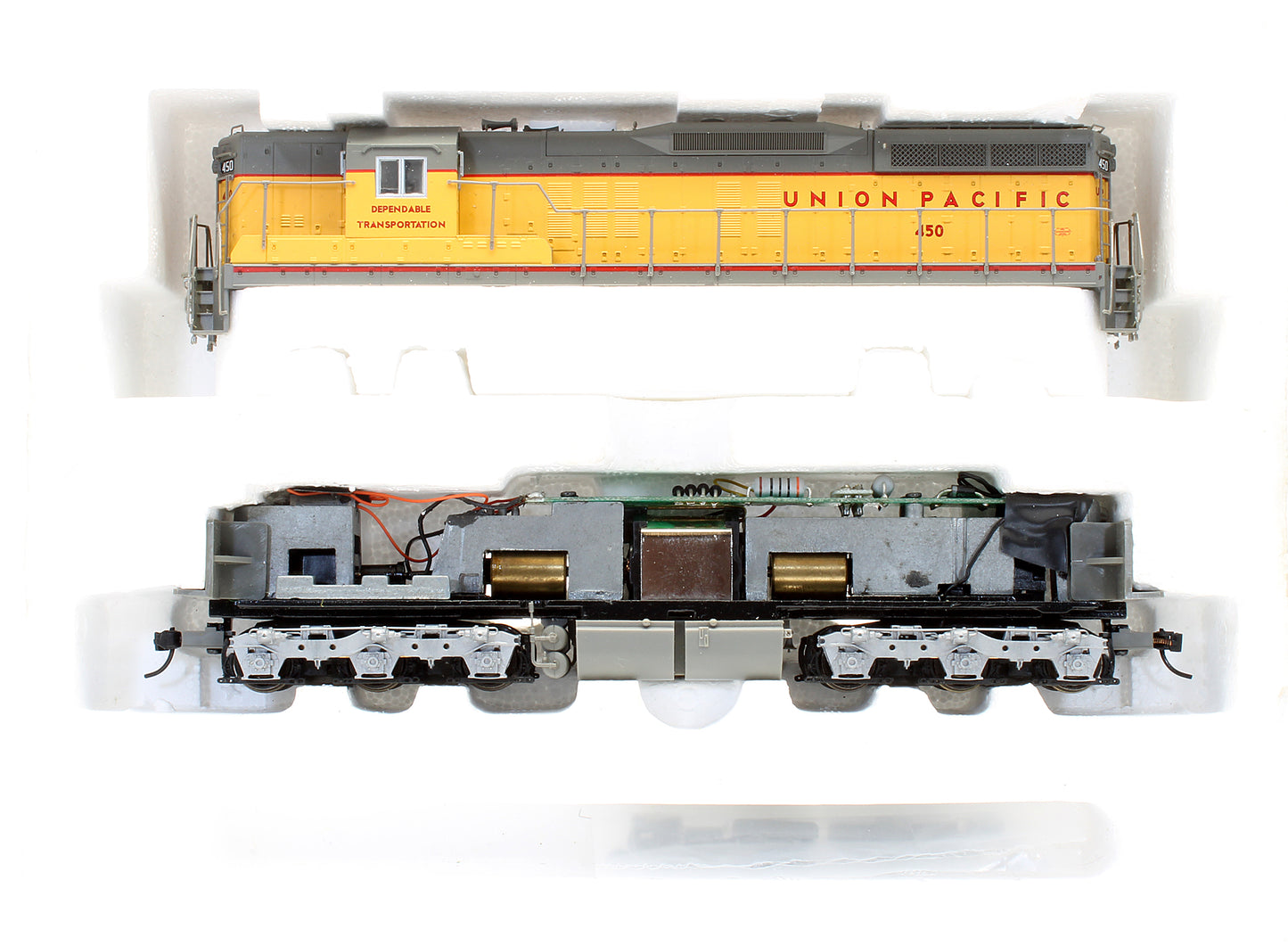 Pre-Owned SD7 Diesel Locomotive Union Pacific - Road #450