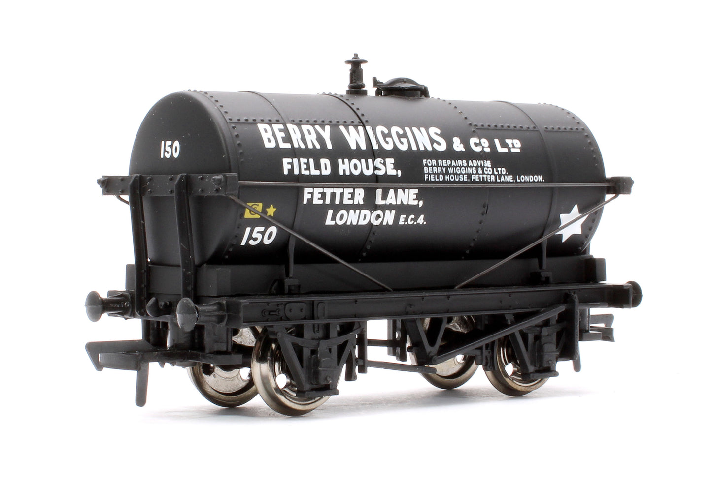 Pre-Owned Set of 3 14T Berry Wiggins Tank Wagons