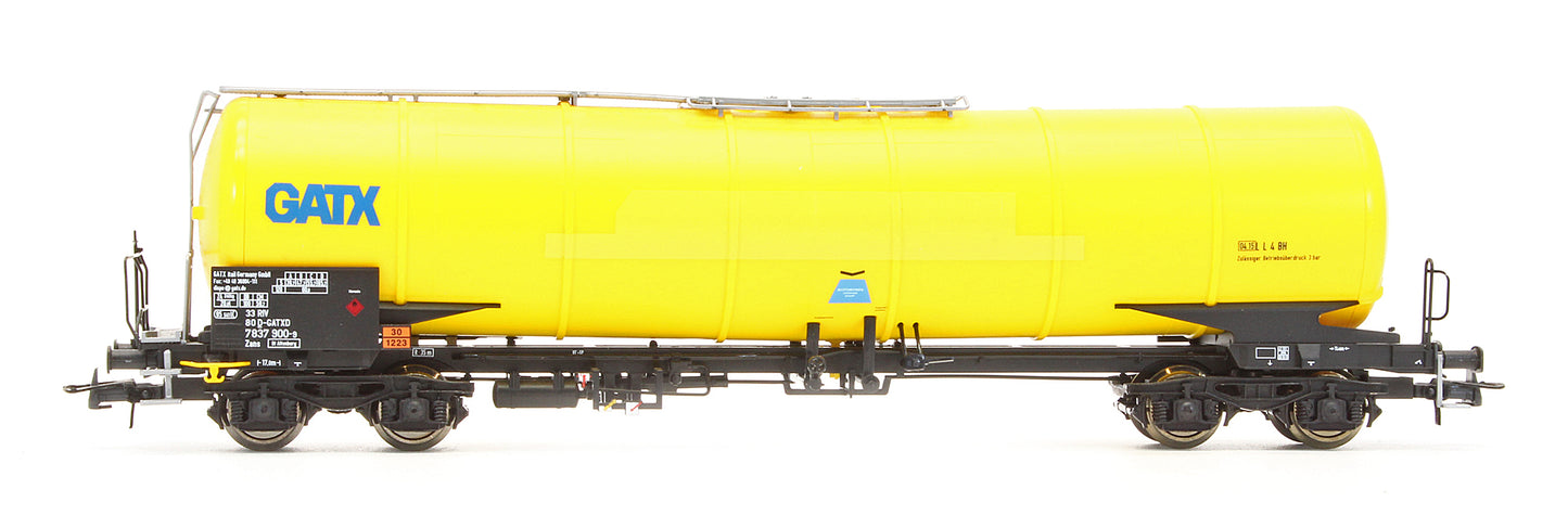 Pre-Owned Set of 2 GATX Bogie Tank Wagons