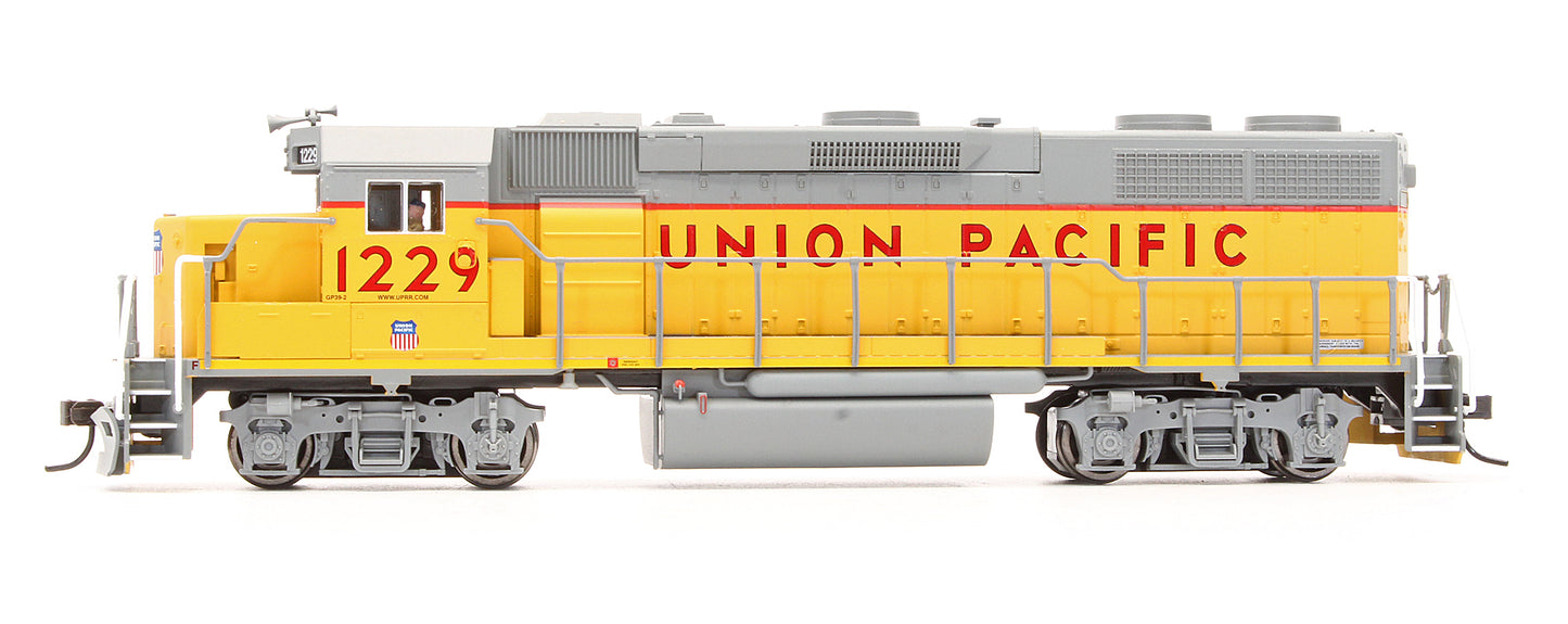 Pre-Owned GP39-2 Ph1 Diesel Locomotive Union Pacific - Road #1229