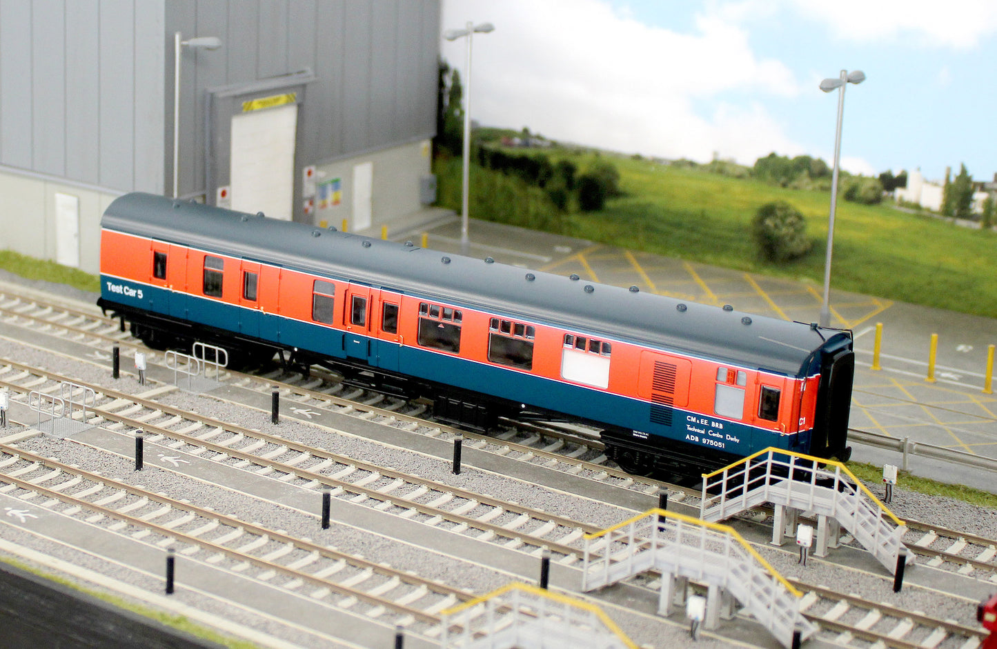 39-001S Mk1 BSK BR Research Department RTC "Test Car 5" ADB975051