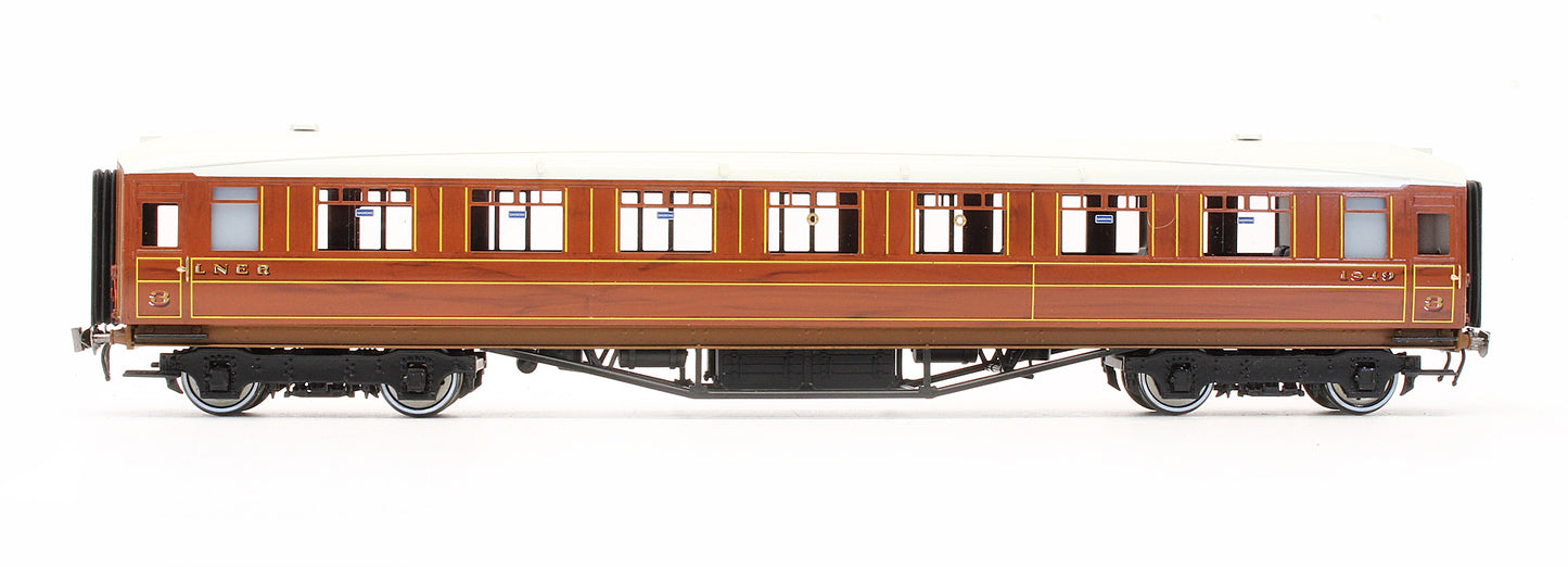 Pre-Owned LNER Teak Gresley 3rd Coach No.1849