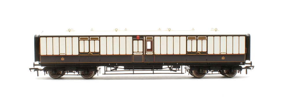 LNWR 50ft Arc Roof Full Brake LNWR Dark Claret & White No.8082