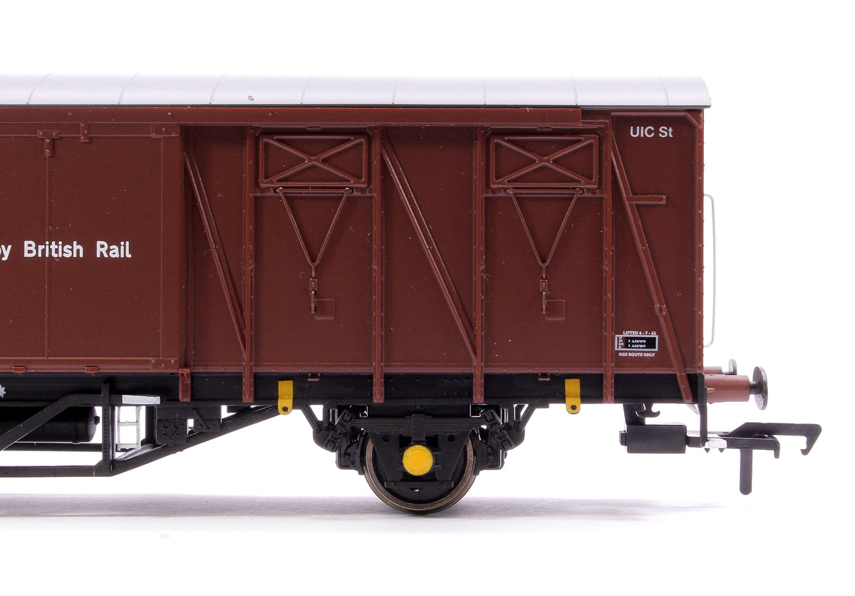 Pre-Owned S4301-06 20T VIX Ferry Van , BR Corporate Bauxite (with Ferry Link Logo) B786951