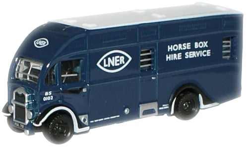 Albion Horsebox LNER