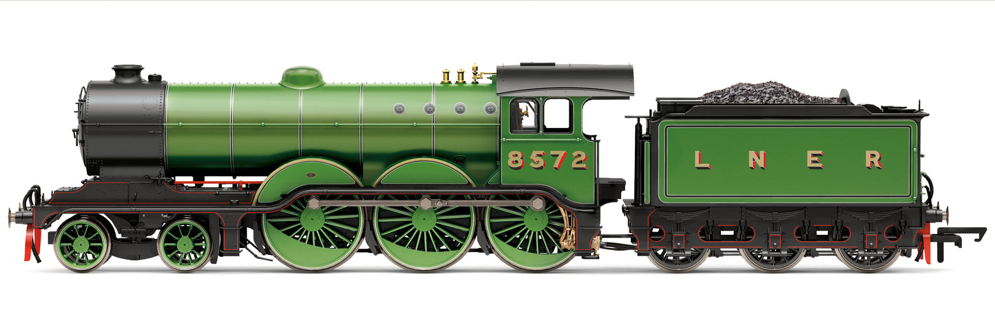 R30502 Class B12 4-6-0 LNER Apple Green 8572 Steam Locomotive