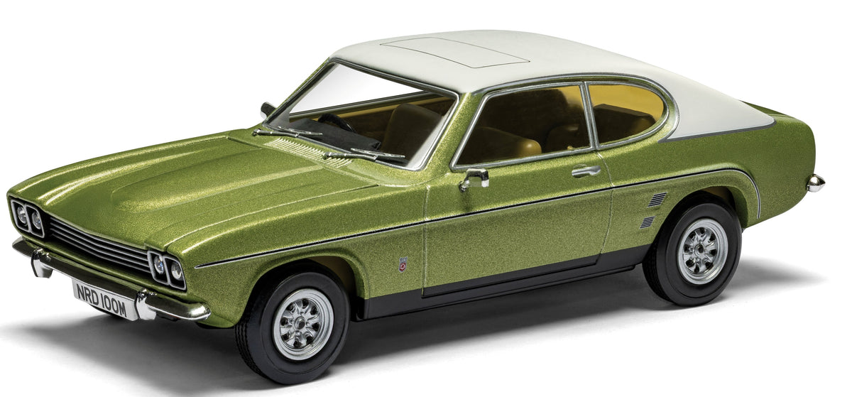 VA13321 Ford Capri MkI 3.0 GXL - Fern Green (County Classics Motor Museum)