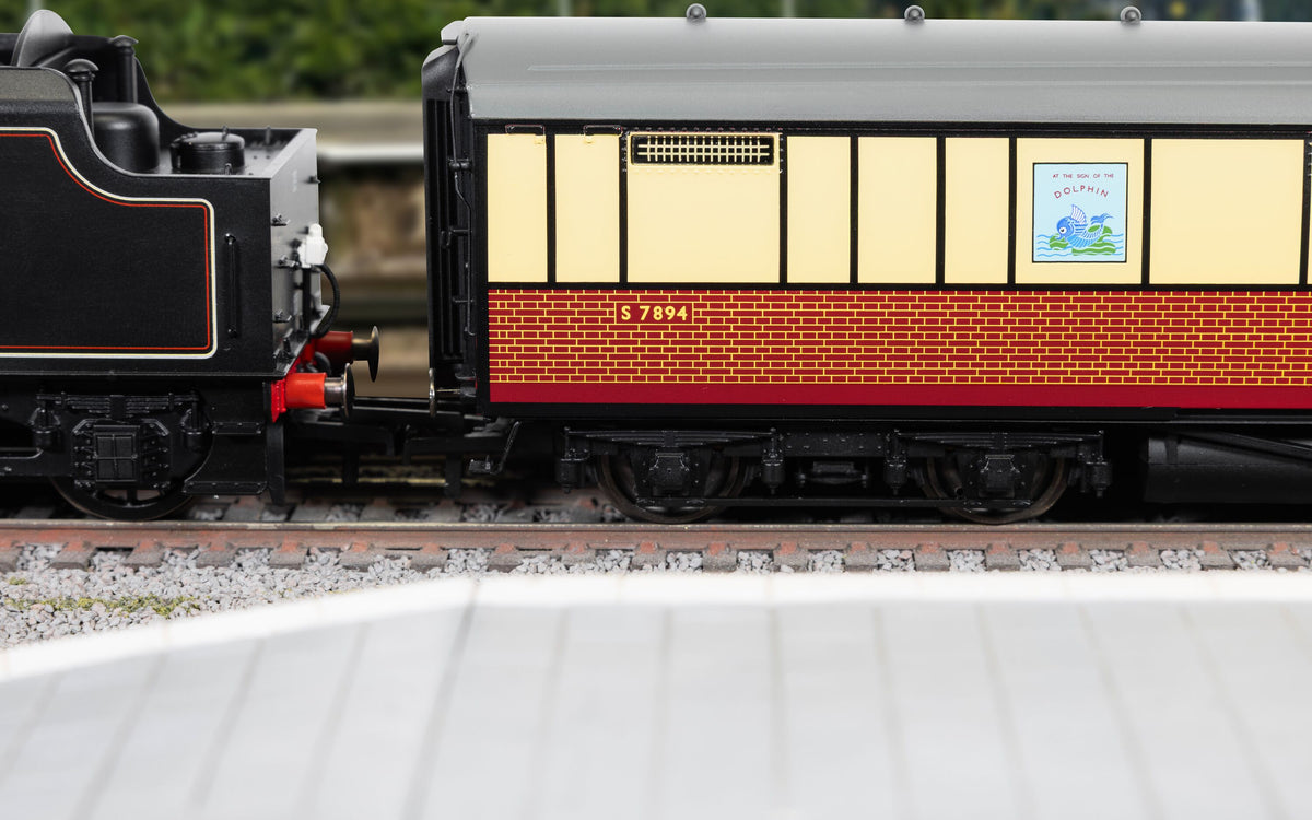 R40537 BR 'Tavern' Kitchen and Buttery Car & Composite Restaurant - "At the Sign of the Dolphin" Twin pack