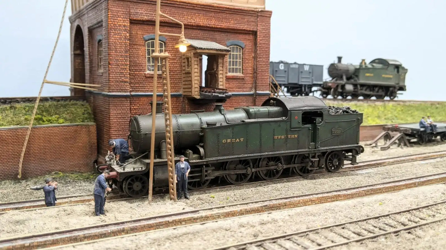 OO Gauge 1948-1968 British Railways - Shed Staff Bundle 1