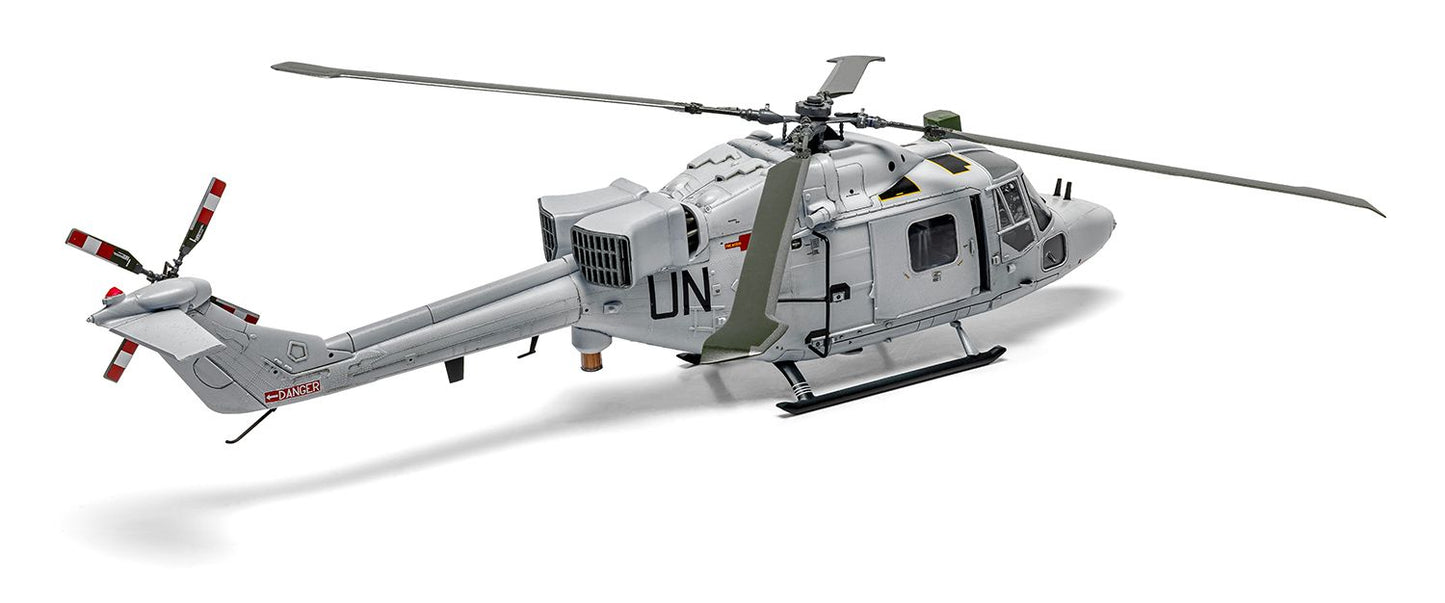 Westland Lynx AH-7 Model Kit