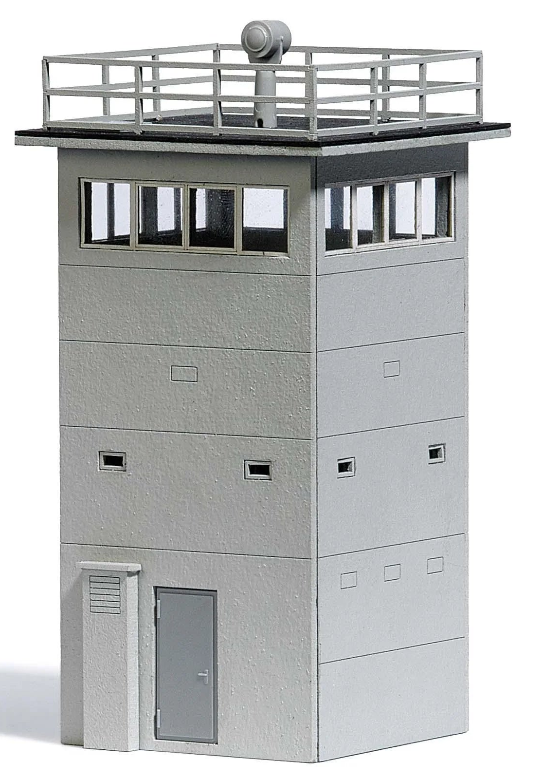 BUS1934 Watchtower BT 4x4 and command post.