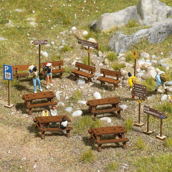 BUS1484 Wooden Outdoor Furniture