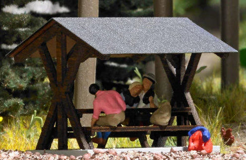 BUS1563 Park bench with roof