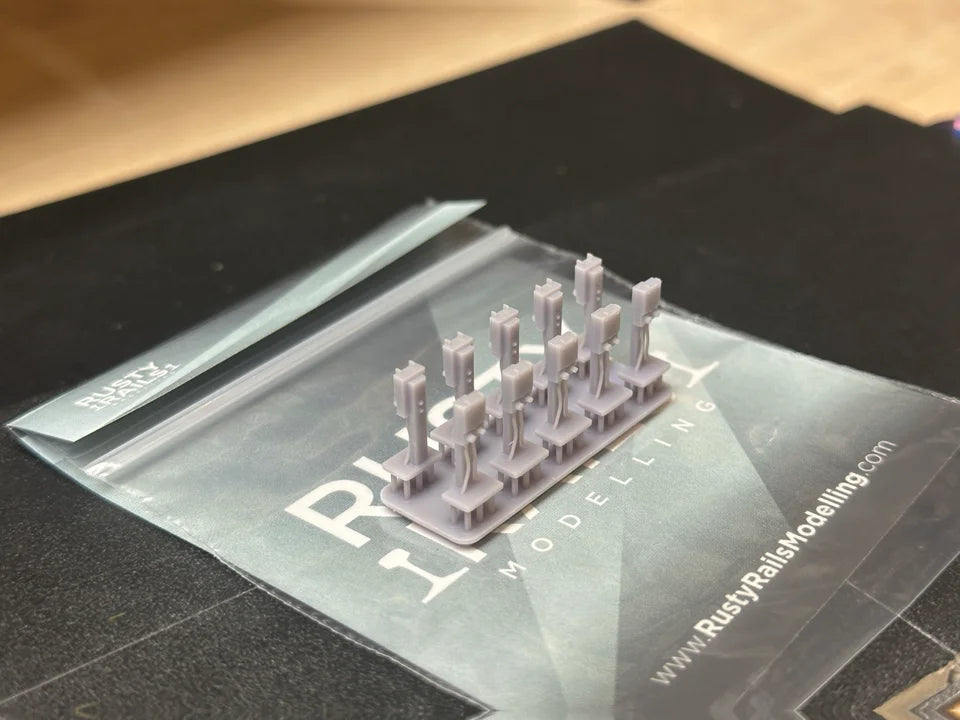 OO Gauge Coach Charging Points (Pack of 10) - Unpainted