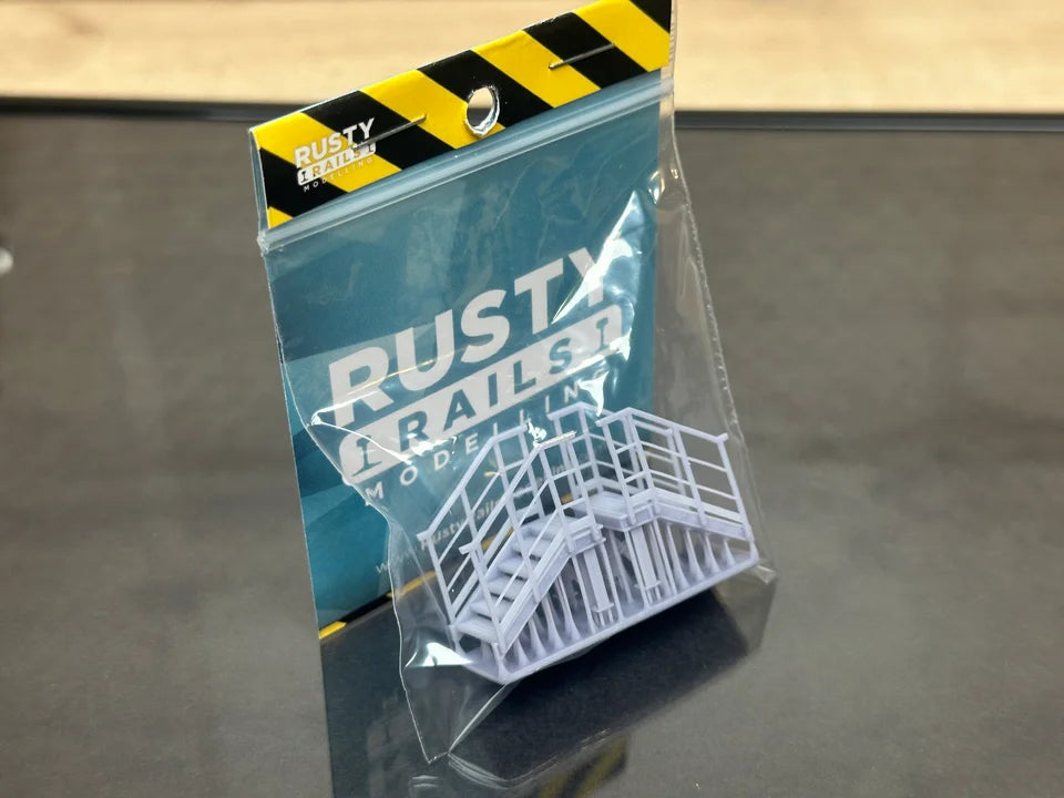 OO Gauge Access Steps (Pack of 2) - Unpainted