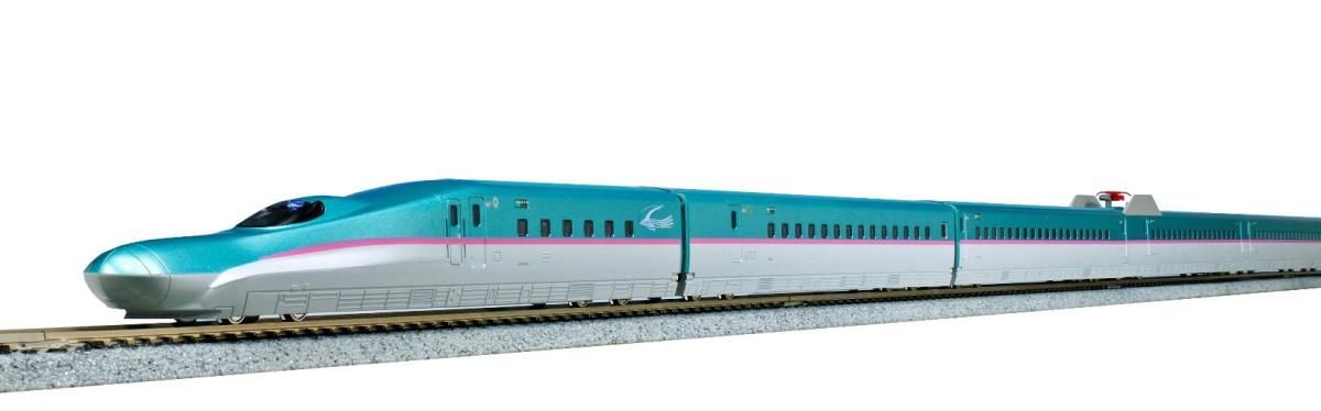 10-1663 JR E5 Series Shinkansen Hayabusa 3 Car Powered Set