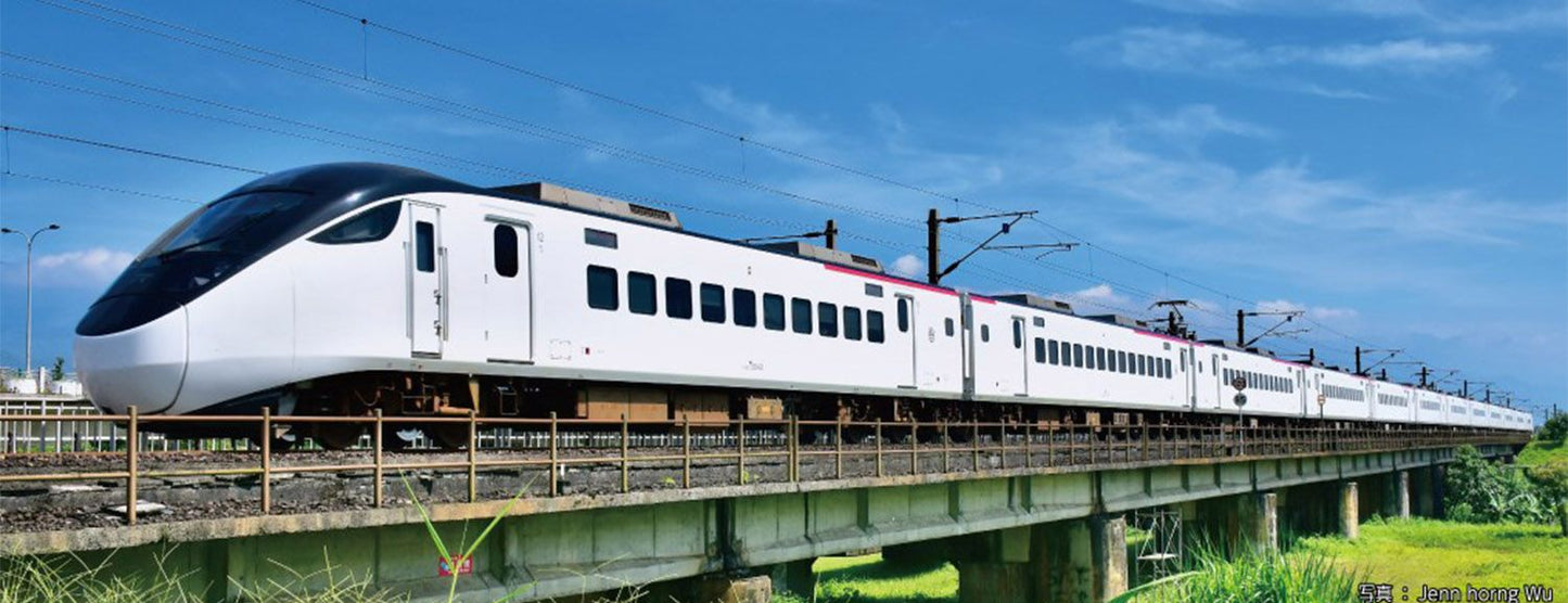 10-1791 Taiwan Railways EMU3000 Red 6 Car Add on Set