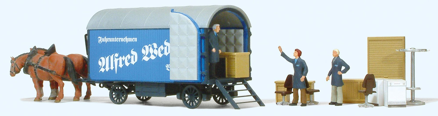 30494 Horse Drawn Furniture Wagon