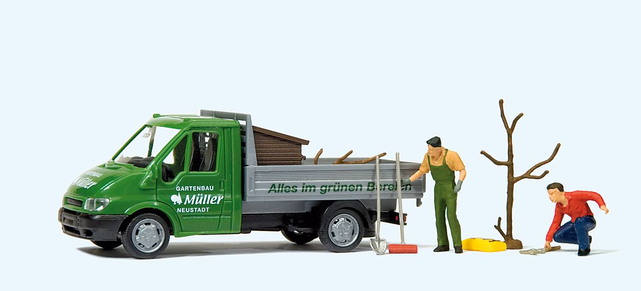 33260 Ford Transit Muller Gardening Scene Figure Set
