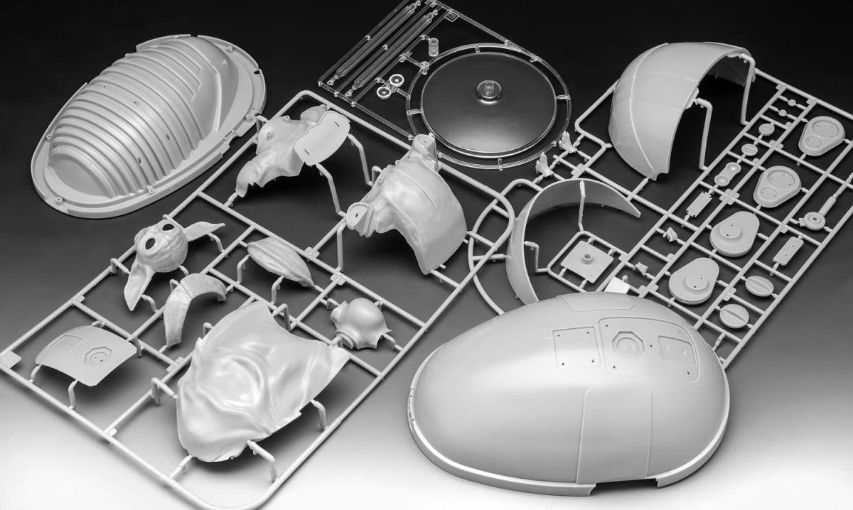 Star Wars The Mandalorian The Child (1:3 Scale) Model Kit