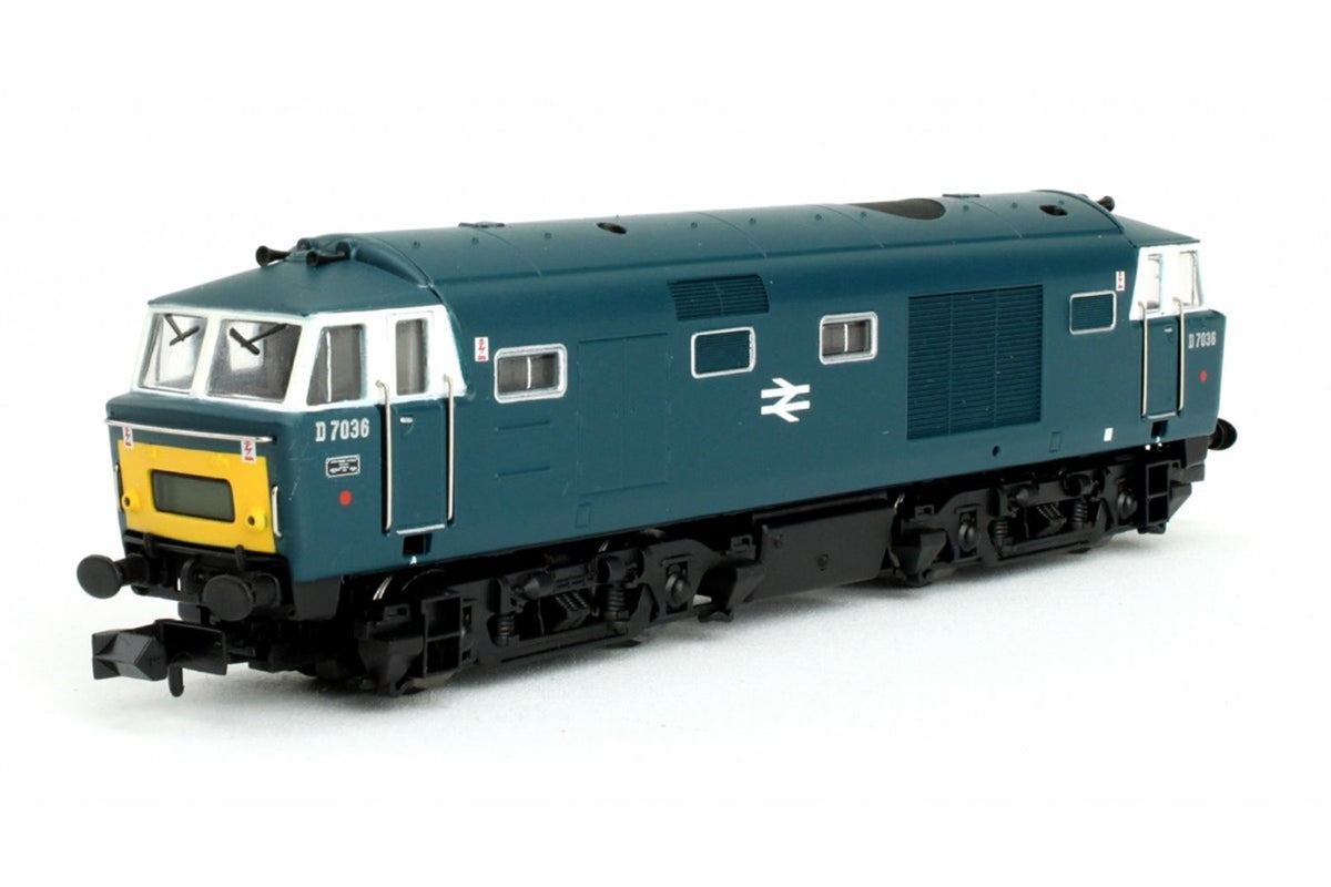 Pre-Owned Hymek D7036 BR Blue SYP Double Arrow Logo Diesel Locomotive