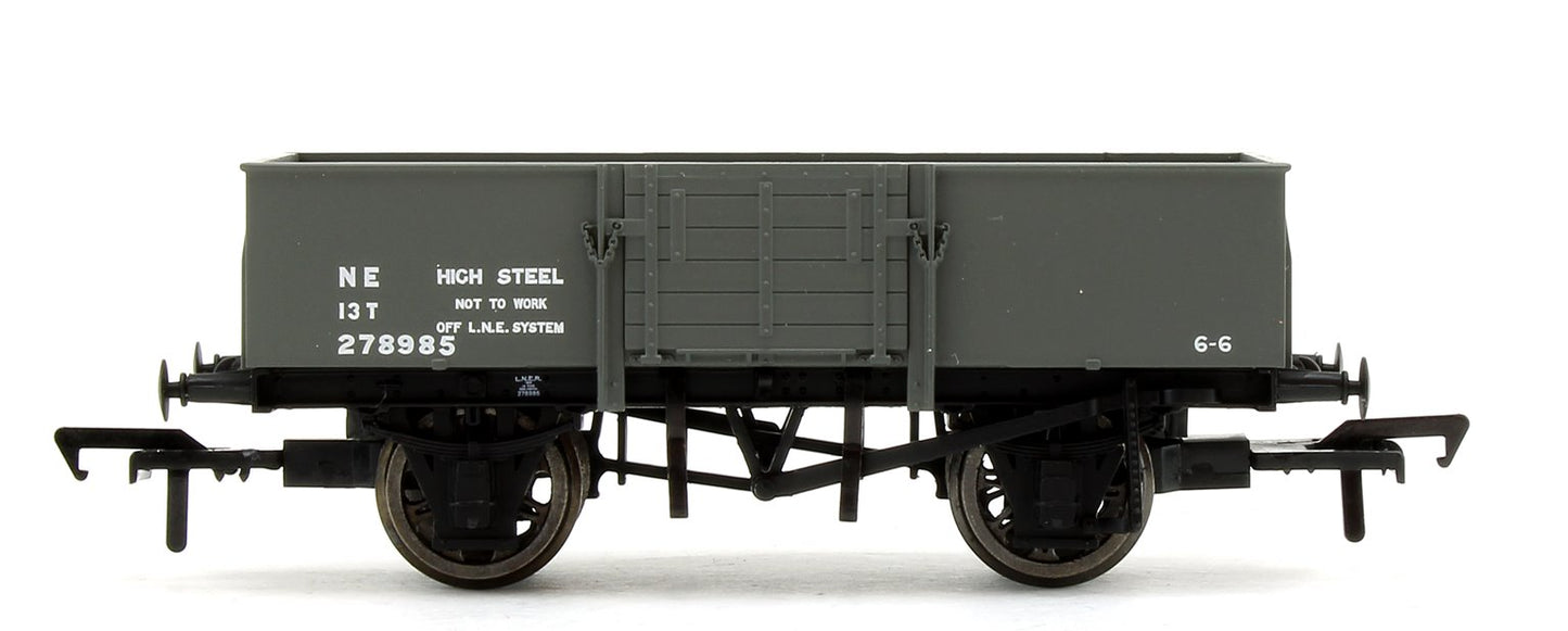 38-329A 13 Ton High Sided Steel Wagon with Wooden Door LNER Grey No.278985