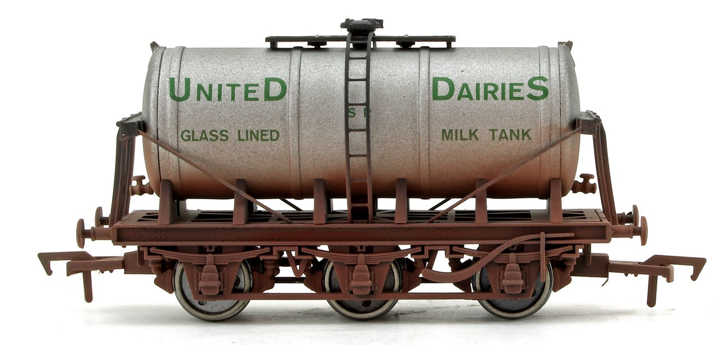 6 Wheel Milk Tanker SR United Daries - Weathered