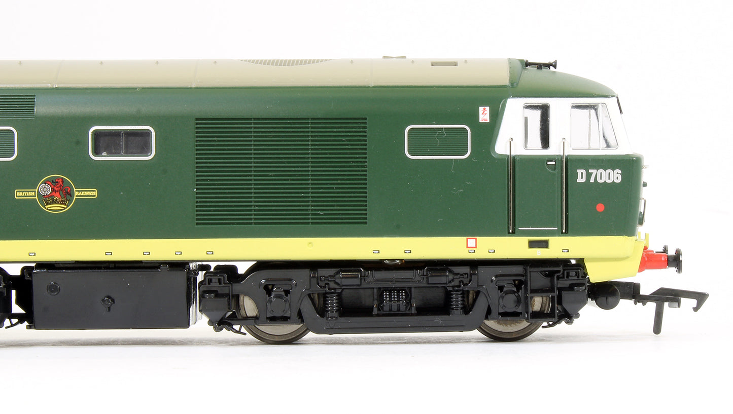 Pre-Owned Class 35 BR 'Hymek' BR Green D7006 Diesel Locomotive