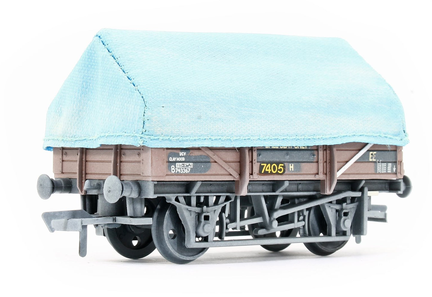 5 Plank China Clay Wagon BR Bauxite (TOPS) With Hood No.B743367