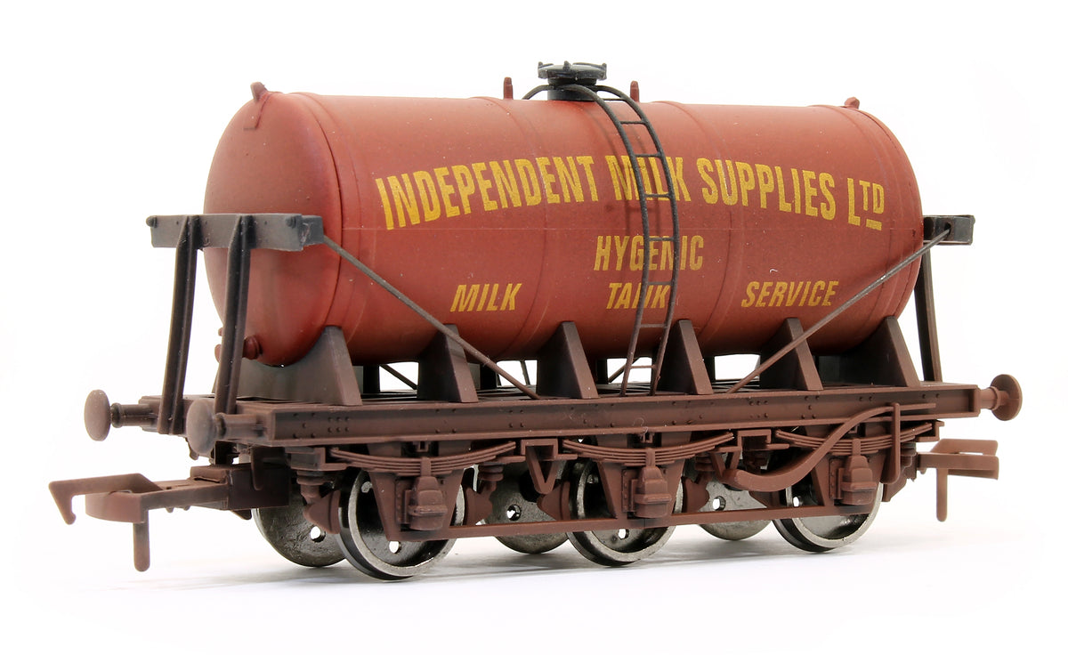 Independent Milk Supplies 6 Wheel Milk Tanker - Weathered