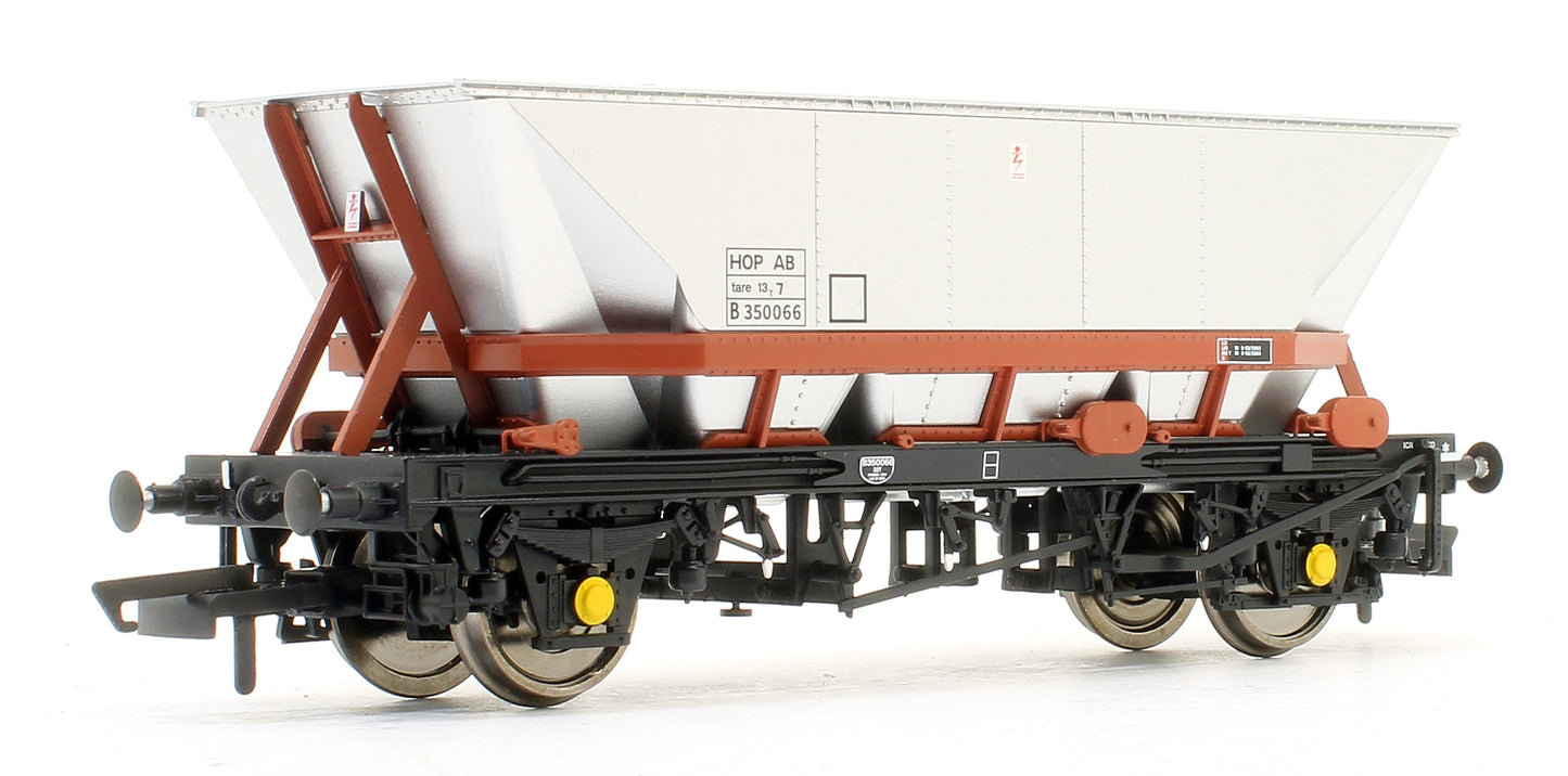 Pre-Owned Set of 3 HAA HOP AB MGR Hopper Wagons - Freight Brown - Pack 1