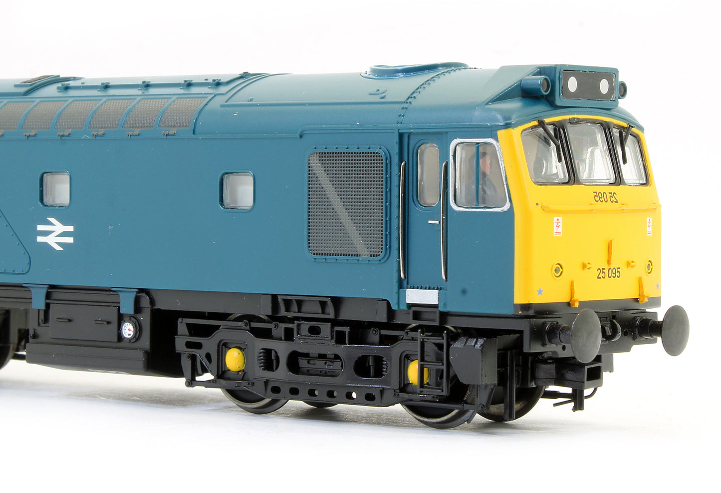 Pre-Owned Class 25/3 25095 BR Blue Diesel Locomotive (DCC Sound)