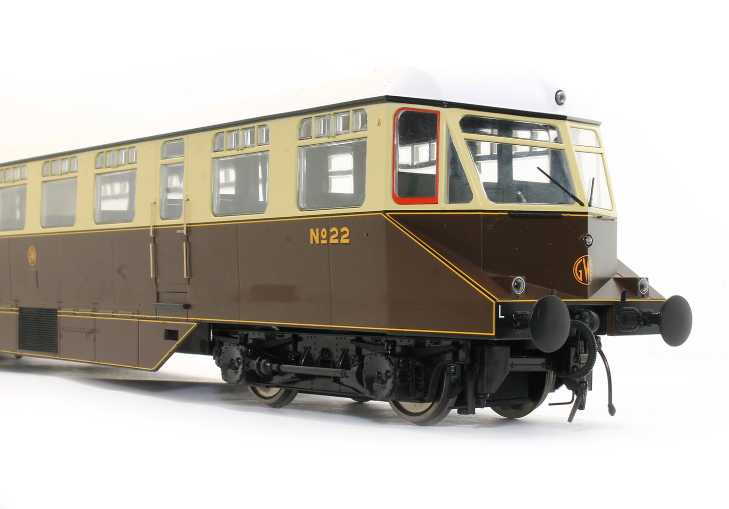 GWR AEC ‘Razor Edge' Railcar GWR Chocolate/Cream (White roof & monogram) No.22 Diesel Locomotive