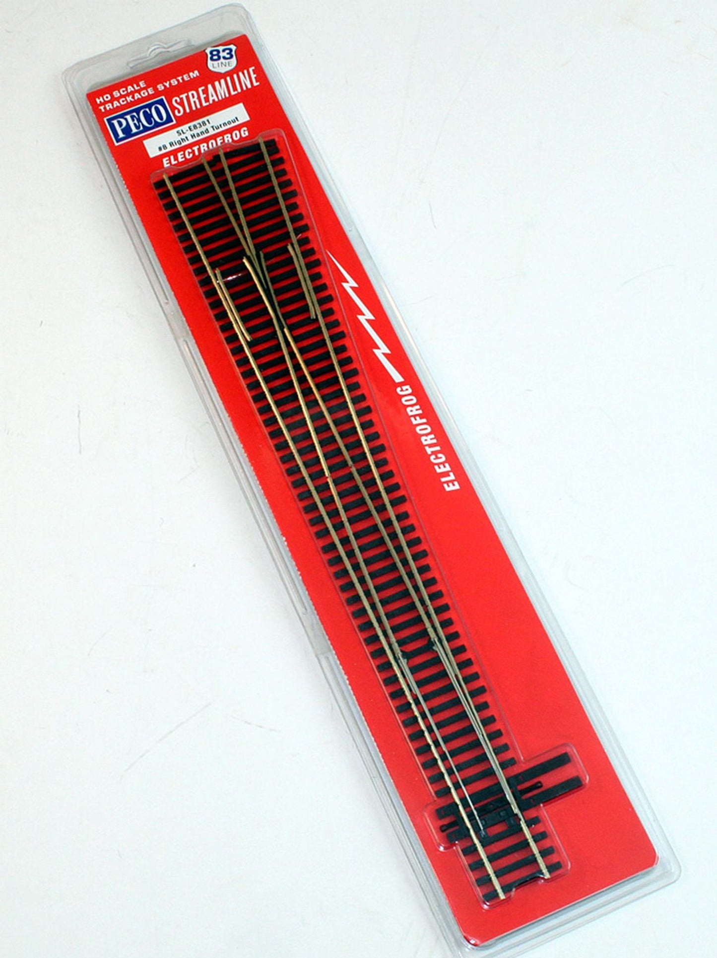 Code 83 - HO Streamline 83' Line No8 Right Hand Turnout (Electrofrog)