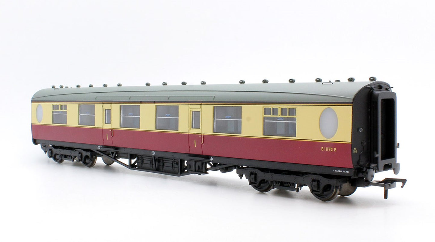 Thompson 1st Class Corridor BR Crimson & Cream E11172E