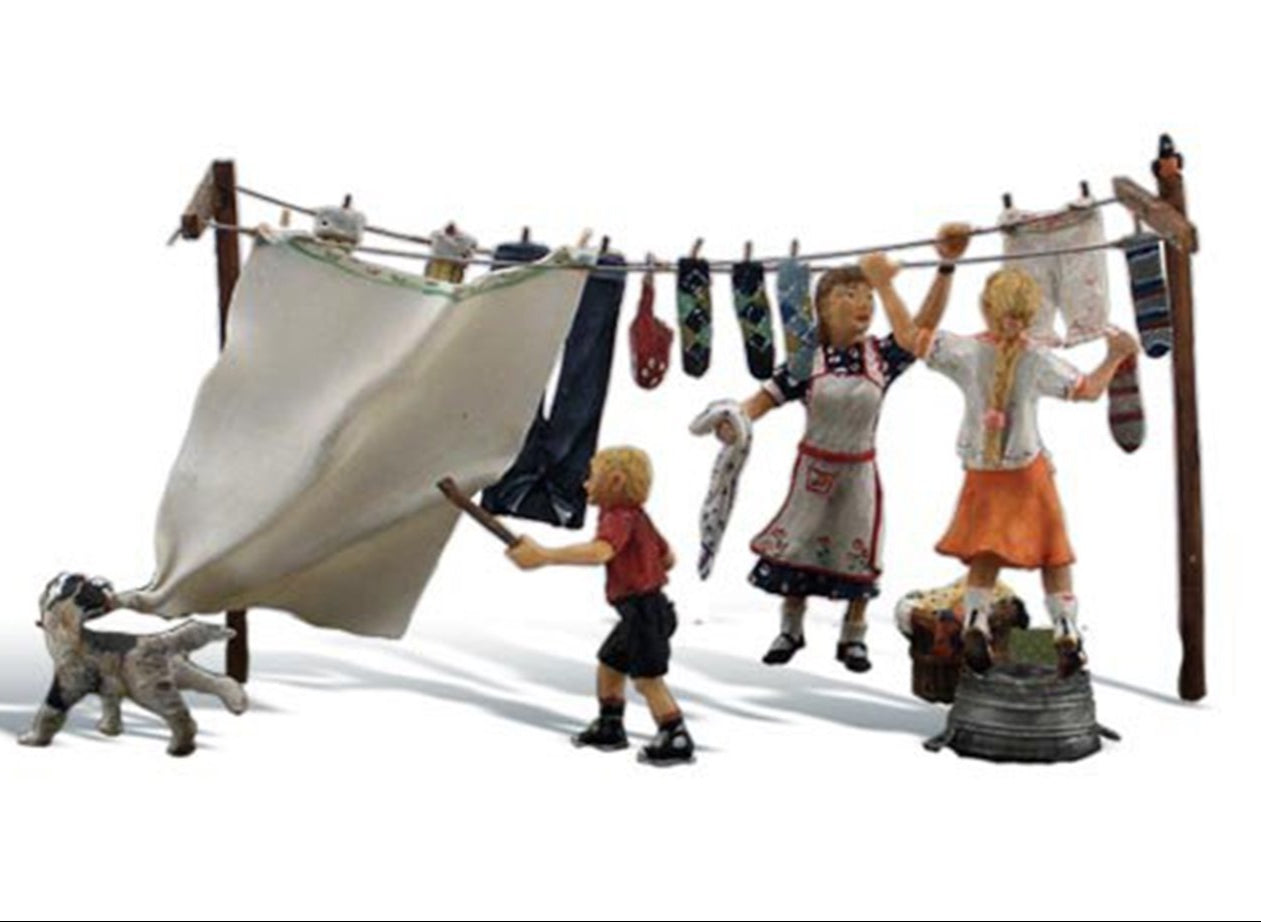 Scenic Accents - Wash Day Getaway - HO Scale