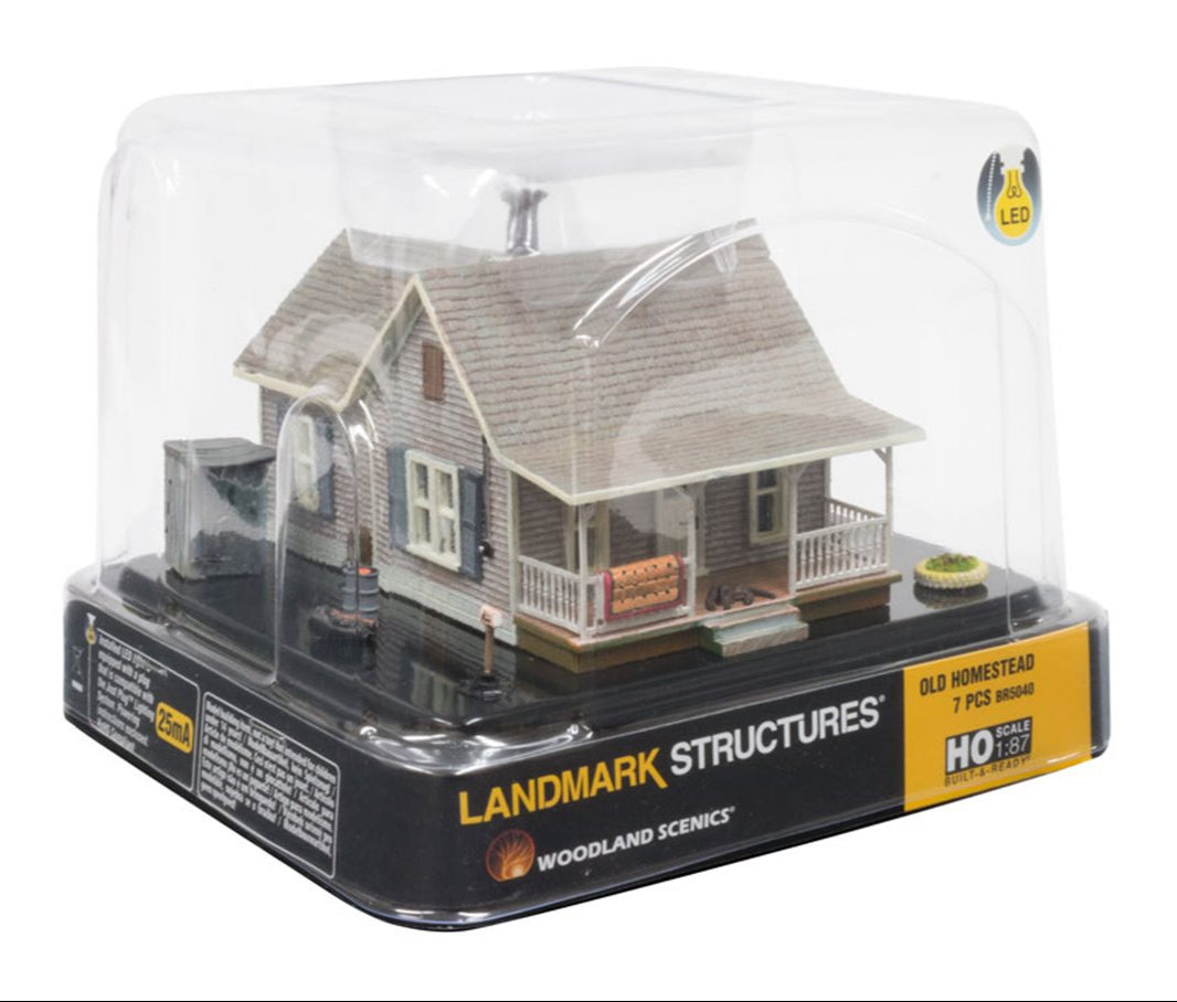 BR5040 Woodland Scenics - HO Scale Buildings - Old Homestead